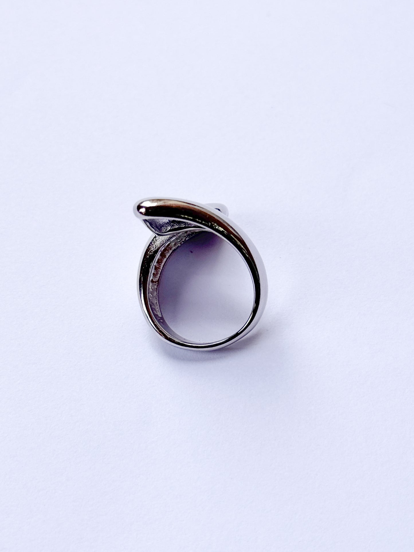 Anillo aura plateada