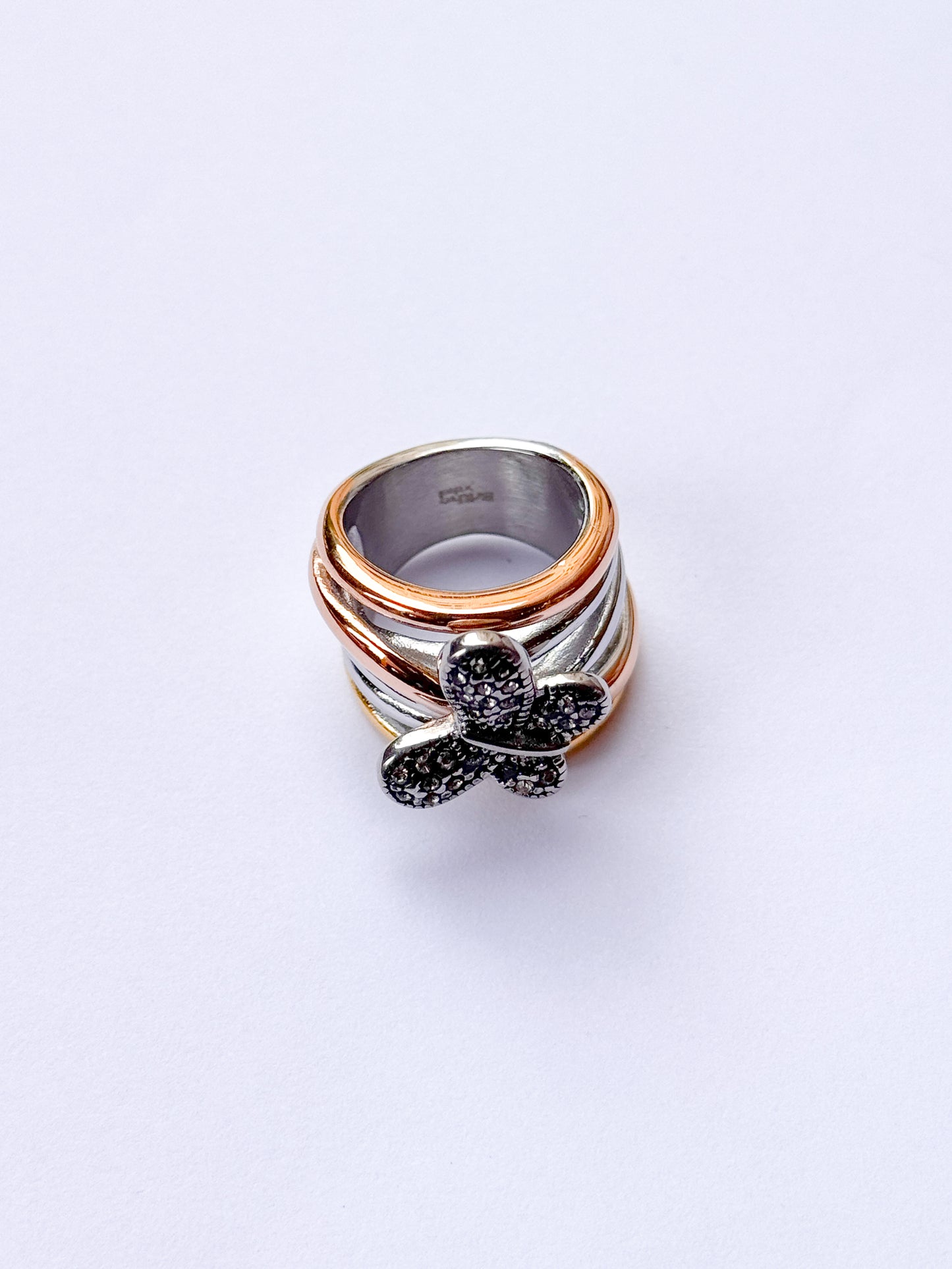 Anillo mariposa dos oros