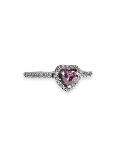 Anillo en corazón brillante