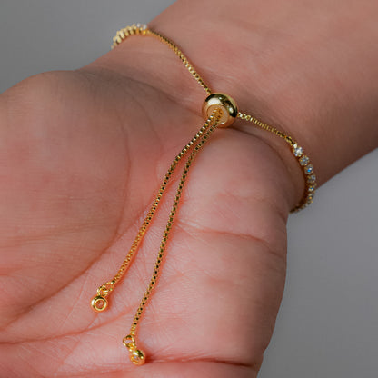 Pulsera ajustable con circones brillantes