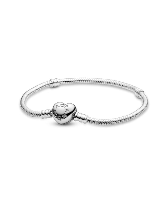 Pulsera con broche de corazón